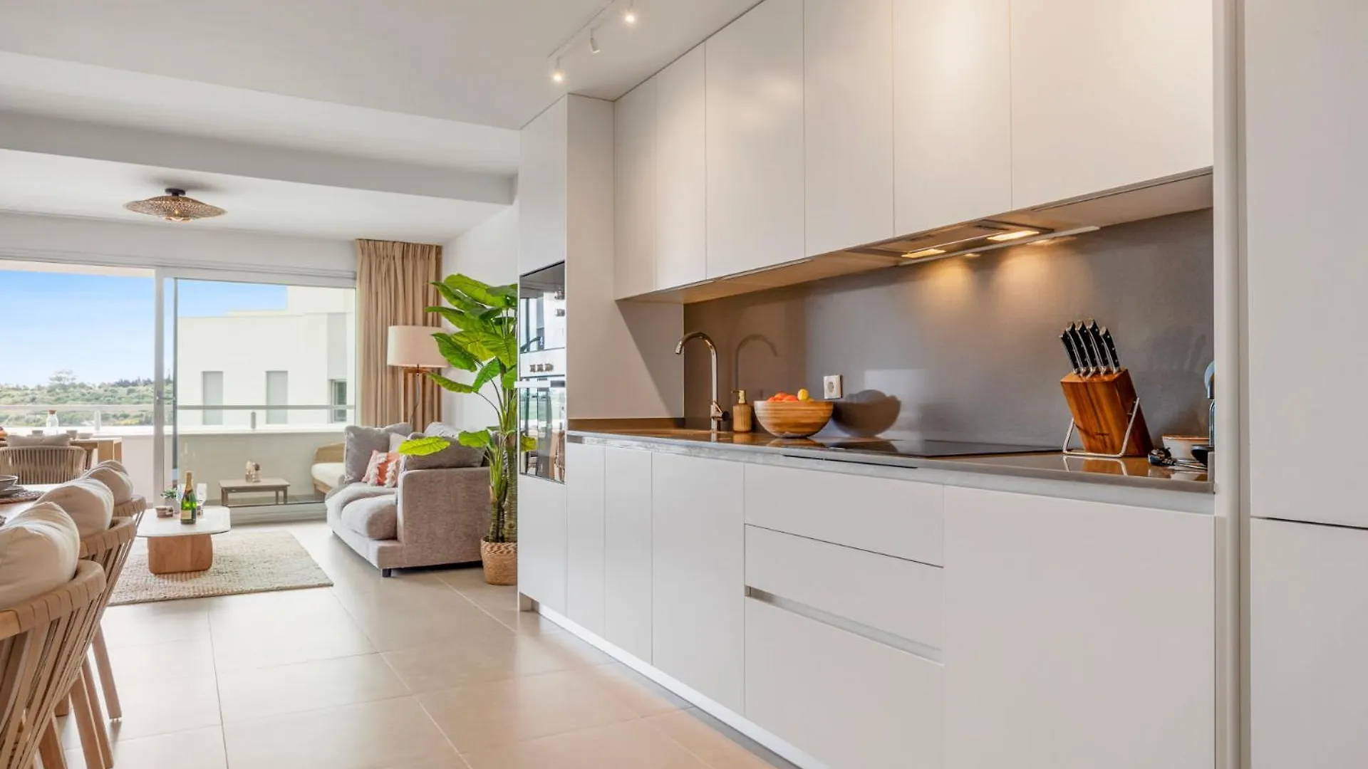 Stylish 3-Bed Apartment With Sea & Pool Views Estepona 0*,  Spain